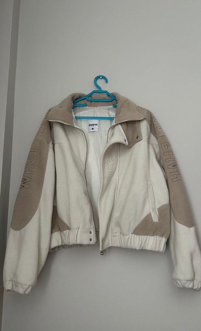 Bej Yüksek Yaka Kadın Ceket - Görsel 2