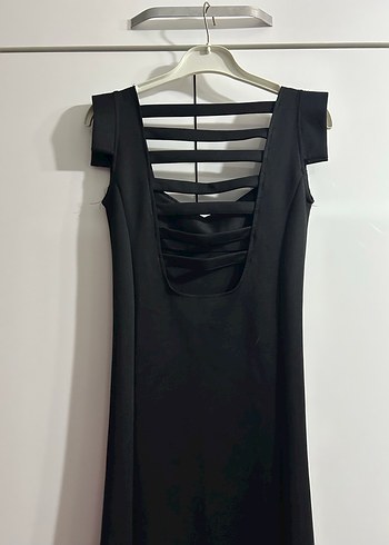 Kadın Siyah Uzun İnce Askılı Elbise - Görsel 2