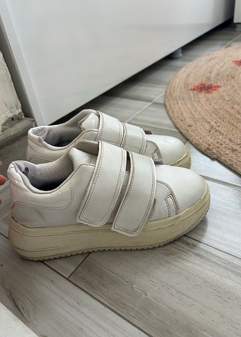 Gri Beyaz Kadın Sneakers Cırt Cırtlı - Görsel 2