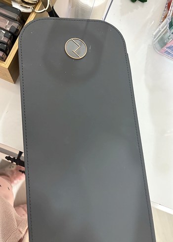 Gri Saç Düzleştirici ve Tarak Seti - Görsel 2