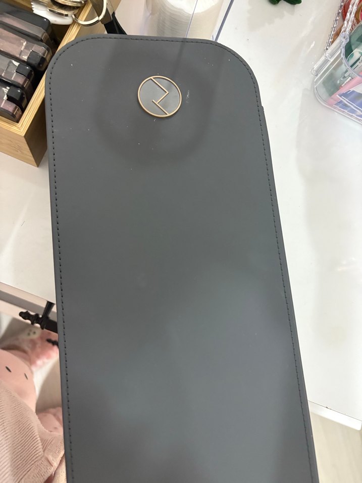 Gri Saç Düzleştirici ve Tarak Seti - Görsel 2