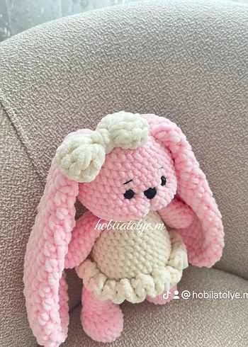 Pembe Uzun Kulaklı Tavşan - Görsel 2