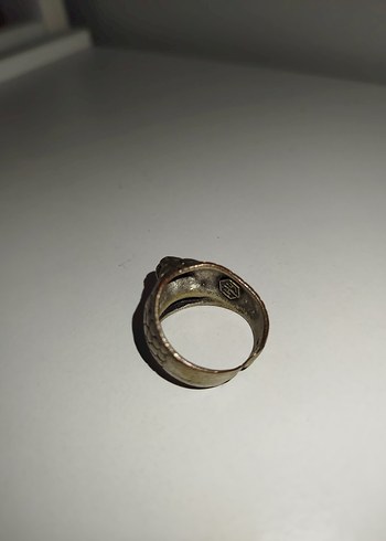 Gri Yılan Desenli Tokalı Kadın Yüzük - Görsel 3