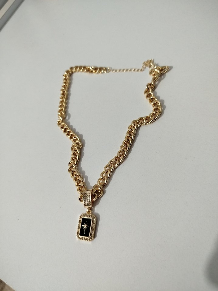 Zincir Detaylı Uzun Altın Kadın Kolye - Görsel 2