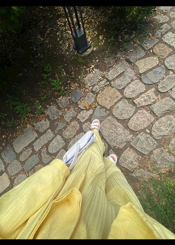 Sarı Kuşaklı Uzun Kadın Takım - Görsel 2