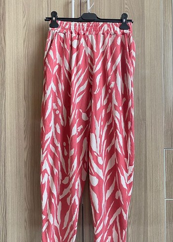 Pembe Zebra Desenli Rahat Kesim Takım - Görsel 3