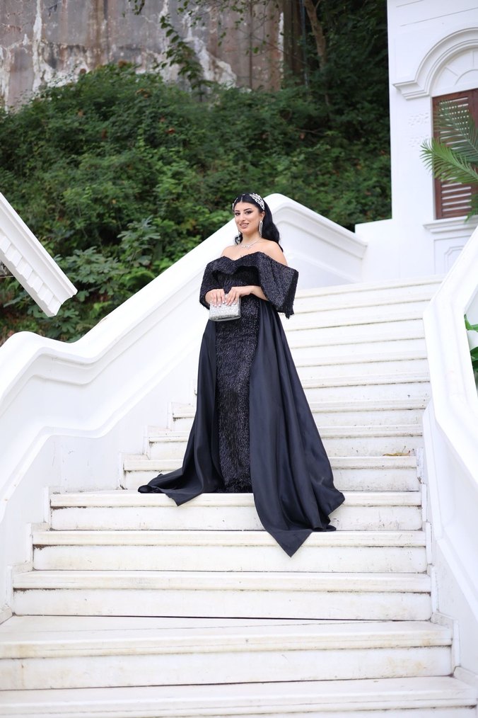 Siyah Straplez Gotik İşlemeli Uzun Abiye - Görsel 3