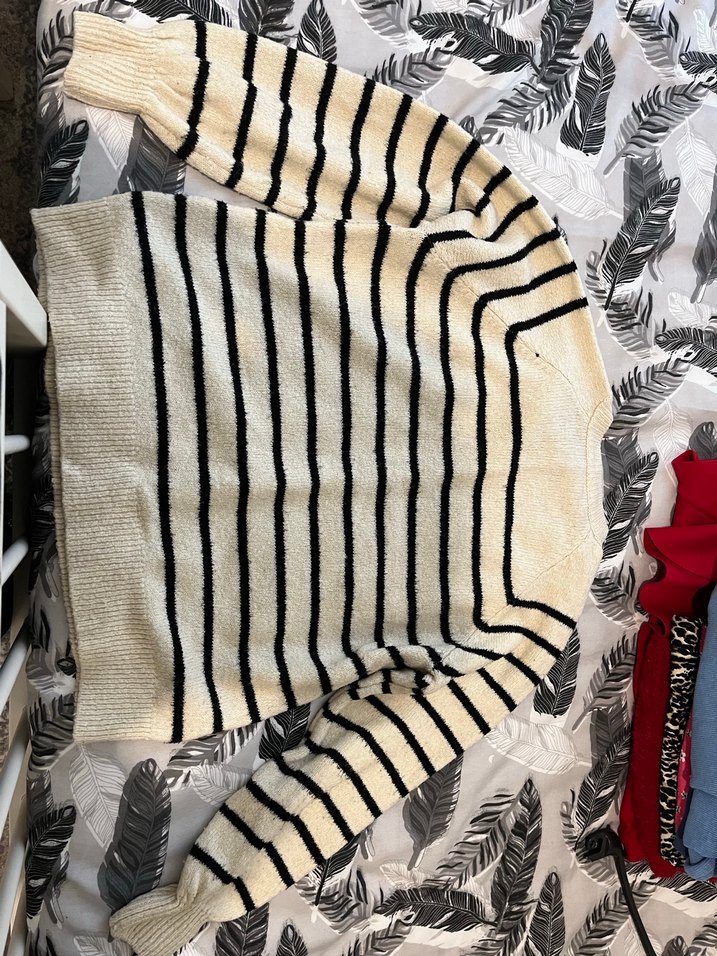 Zebra Desenli Beyaz Triko Kadın Kazak - Görsel 2