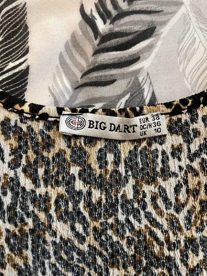 Kahverengi Leopar Desenli Kısa Kollu Bluz - Görsel 3