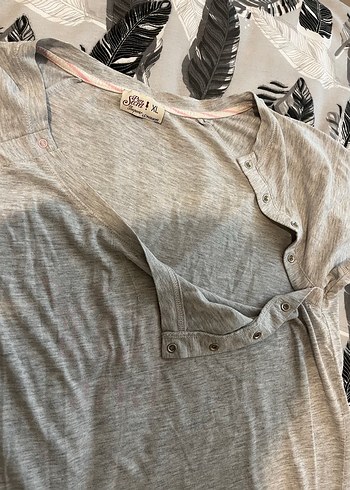 Gri V Yaka Lohusa elbisesi - Görsel 3