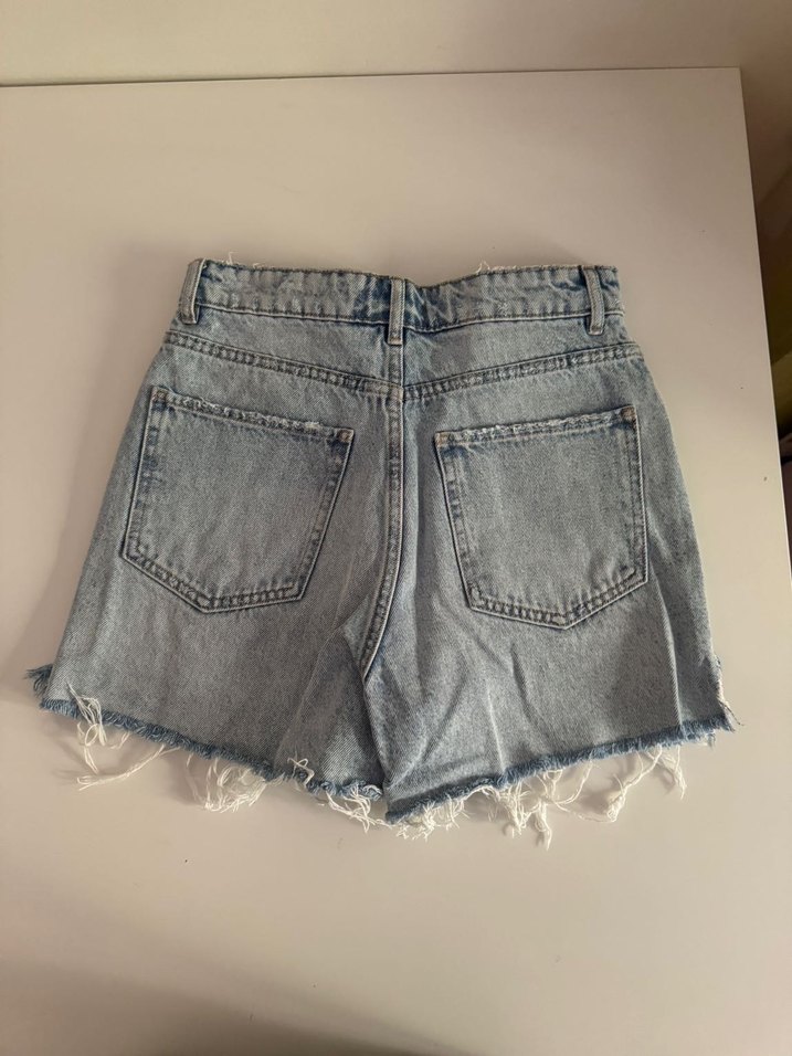 Zara Kadın Denim Şort - Görsel 2