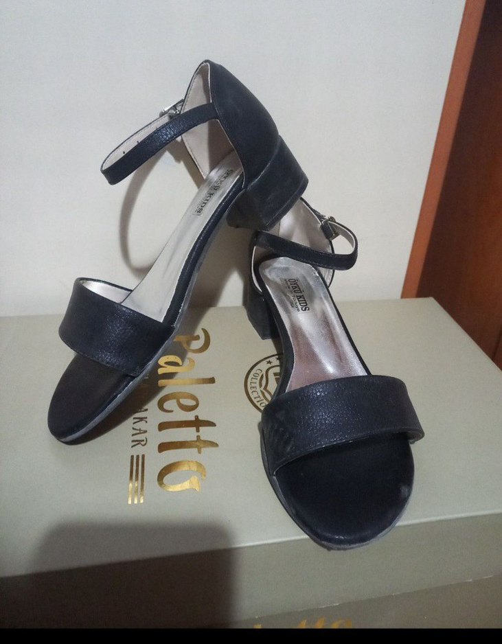 Klasik Siyah kız çocuk hafif topuklu Ayakkabı 34 numara - Görsel 3