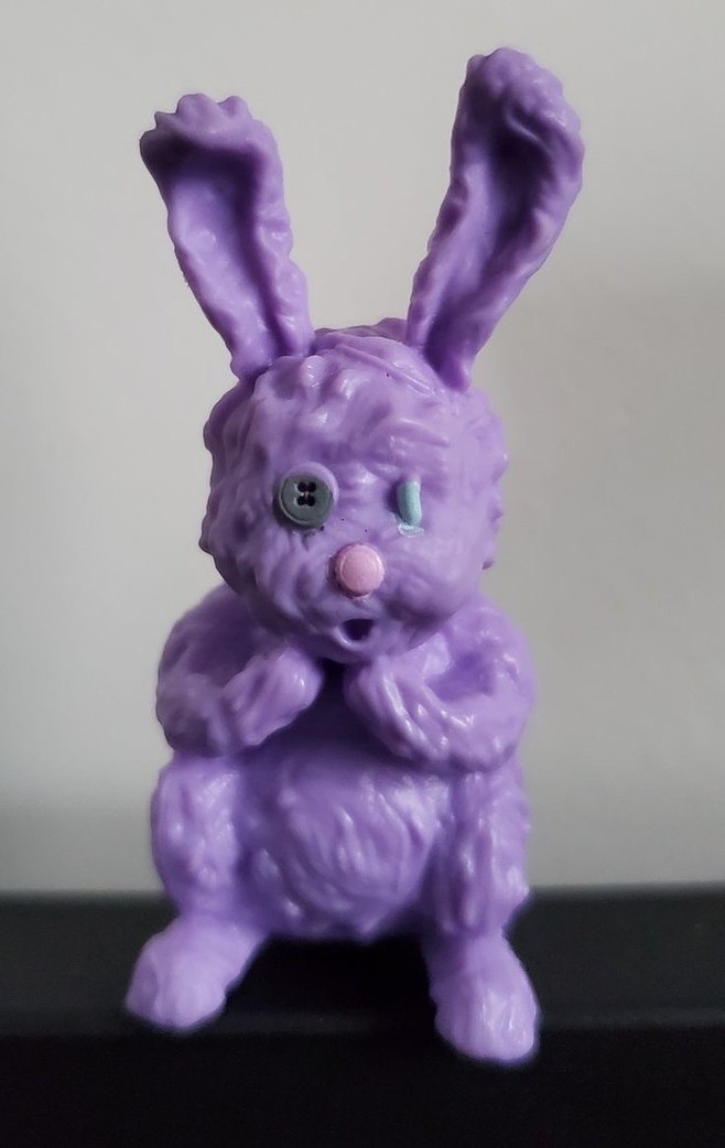 monster high g1 Twyla nın tavşanı ve çantası - Görsel 3