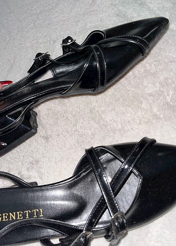 Siyah Parlak Tokalı Topuklu Ayakkabı - Görsel 3