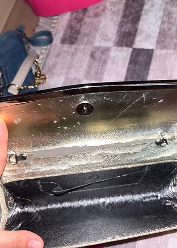 Altın Renkli Parlak Kadın Portföy Çanta - Görsel 3