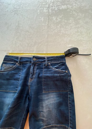 Mango Jeans Taş Işlemeli Koyu Yıkama Şort - Görsel 5