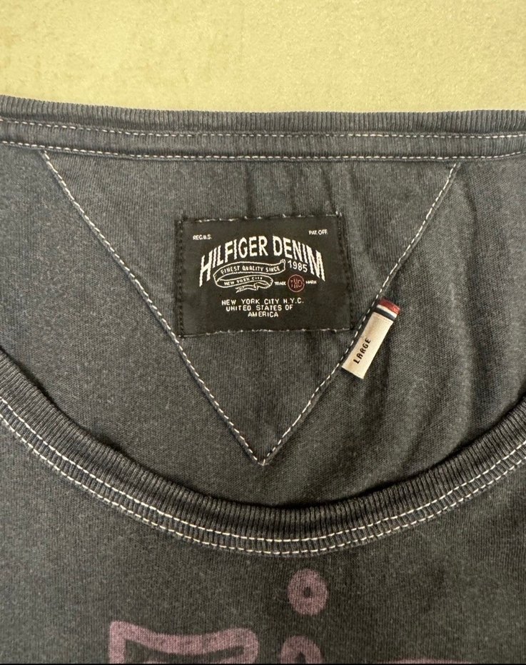 Tommy Hilfiger Denim Koleksiyonu Antrasit
Grafik Tişört Erkek L - Görsel 3