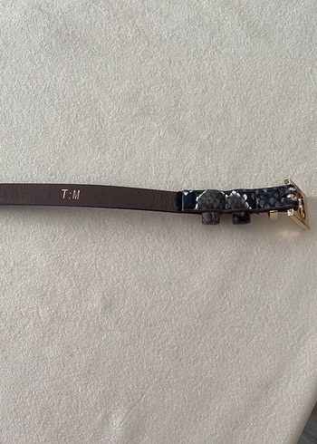 Tara Jarmon (T:M) Orijinal Yılan Derisi
Desenli Ince Deri Kemer - Görsel 8
