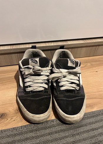 Vans 43