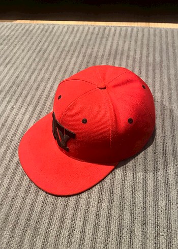 Kırmızı Sokak Stili Şapka - Görsel 3