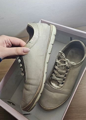 Bej Süet Kadın Spor Ayakkabı - Görsel 2