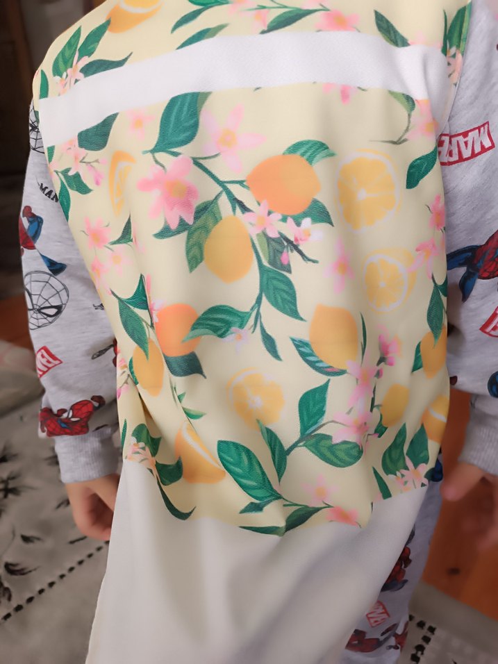 Sarı Desenli Bebek Önlüğü - Görsel 4