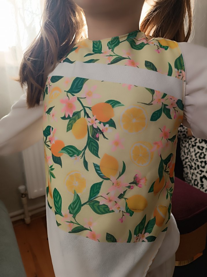 Sarı Desenli Bebek Önlüğü - Görsel 3