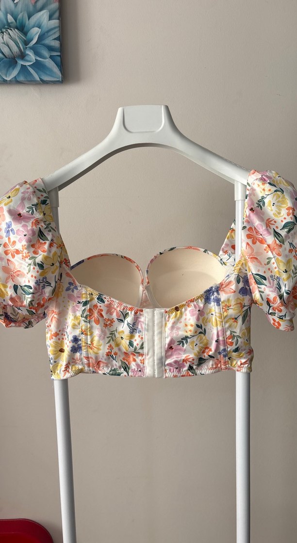 Çiçek Desenli Straplez Mini Büstiyer - Görsel 3
