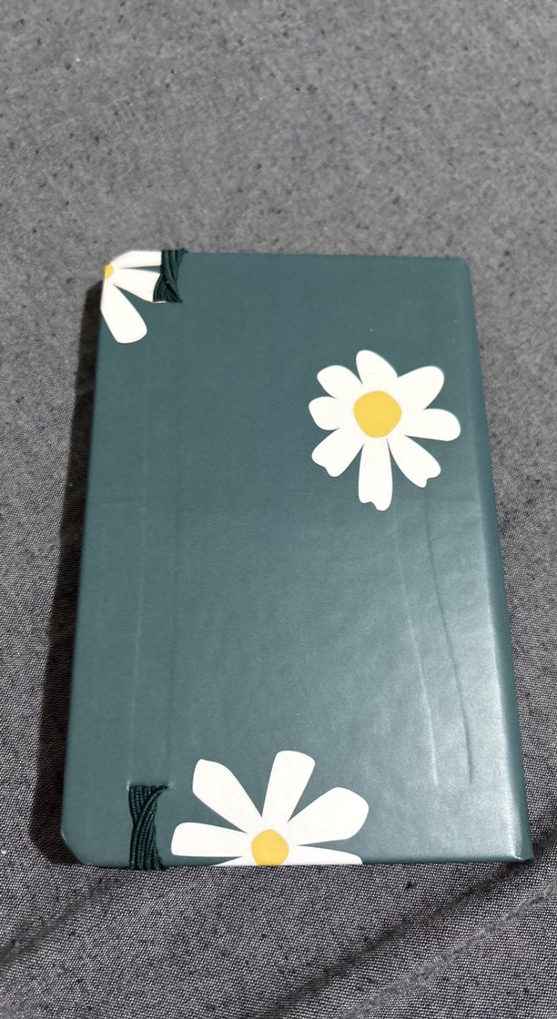 Beyaz Papatya Desenli Koyu Defter - Görsel 2