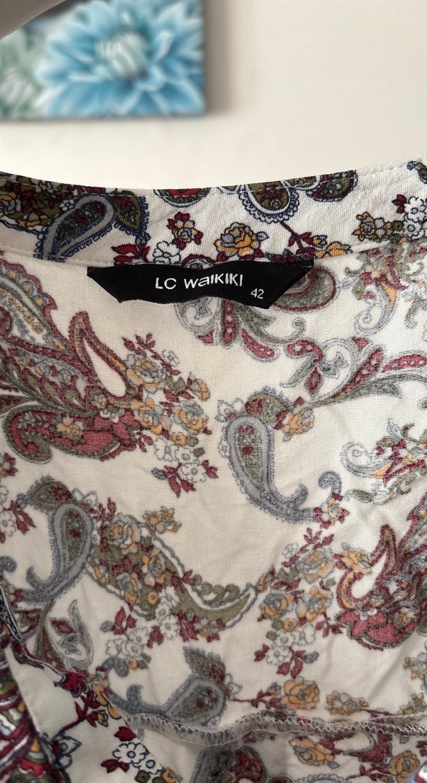 Bohem Desenli V Yaka Pamuklu Kadın Bluz - Görsel 3