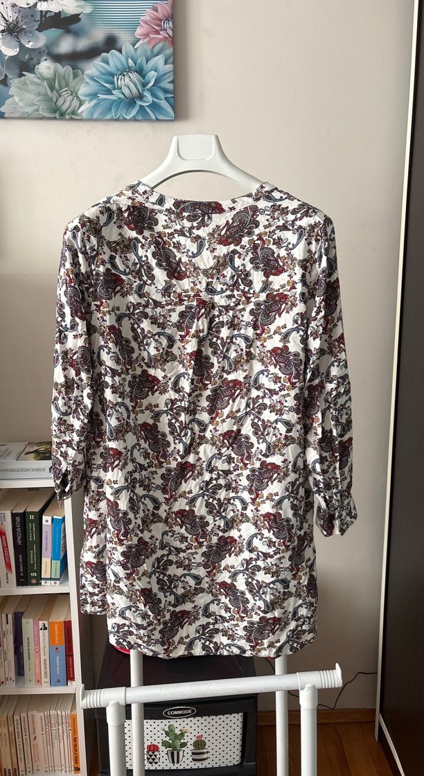 Bohem Desenli V Yaka Pamuklu Kadın Bluz - Görsel 4