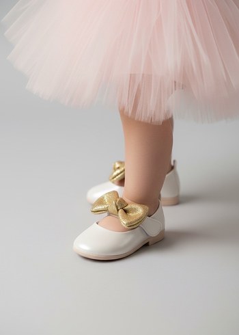 Kız Çocuk Beyaz Fiyonklu Babet Ayakkabı - Görsel 2