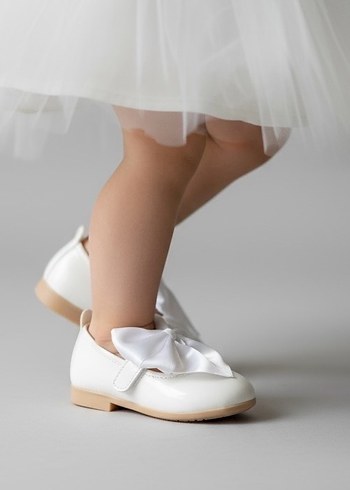 Klasik Beyaz Fiyonklu Kız Babet - Görsel 2