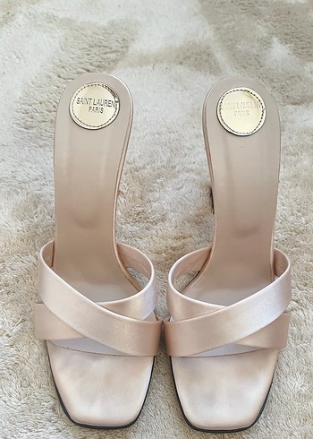 Bej Parlak Yılan Desenli Stiletto Kadın Ayakkabı - Görsel 3