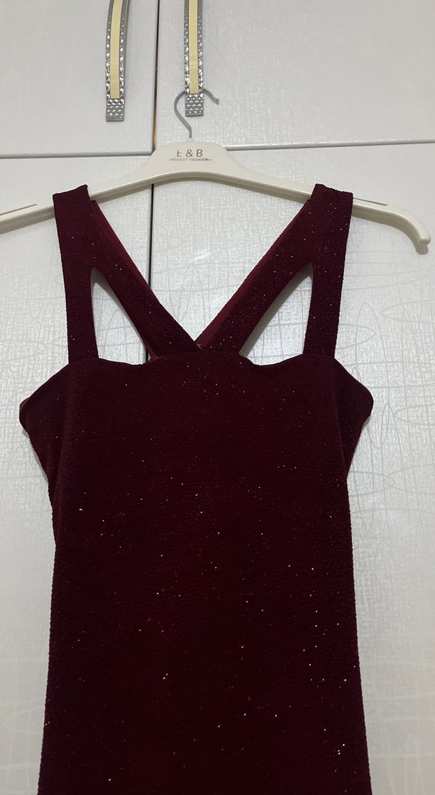 Bordo Uzun V Yaka Drapeli  Abiye Elbise - Görsel 4