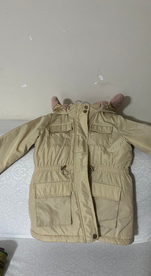 Kız Çocuk Bej Düğmeli Ceket - Görsel 5