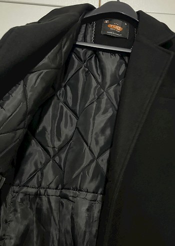 Siyah Düğmeli Erkek Midi Kaban - Görsel 2