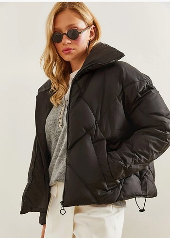 Fermuarlı siyah Kadın Kışlık Mont - Görsel 2