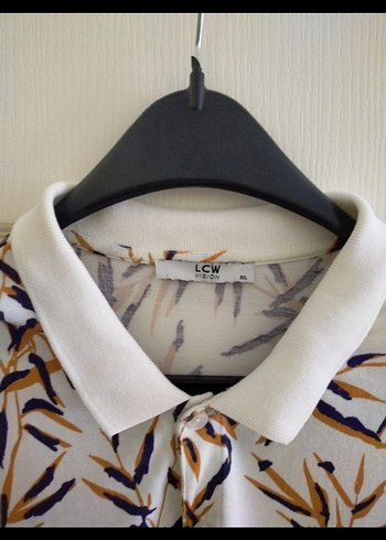 Krem Desenli Kısa Kollu Polo Tişört - Görsel 2