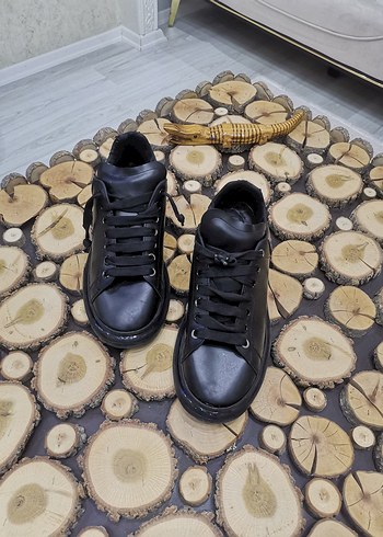 Siyah Yılan Desenli Bağcıklı Erkek Spor Ayakkabı - Görsel 2