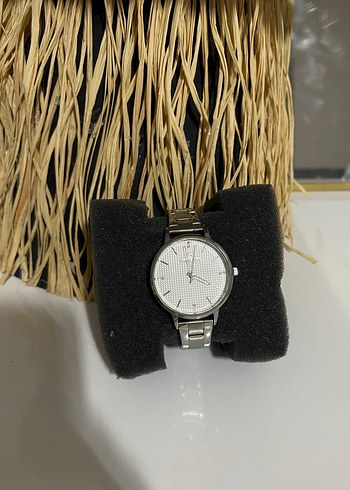 Minimalist Kadın Gri Metal Kordonlu Saat - Görsel 6