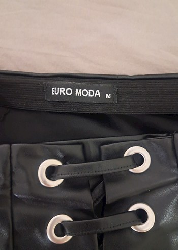 Düğmeli Siyah Deri Mini Etek - Görsel 2