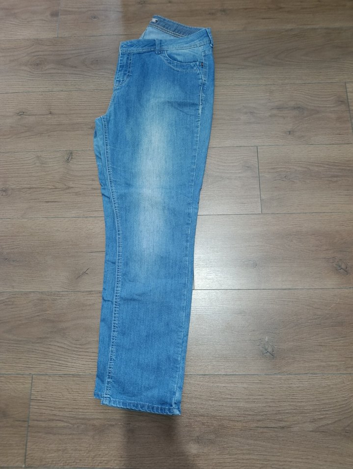 Açık Mavi Yıkamalı 
 Jean — görsel 2/4