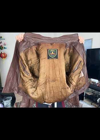 DERİ MONT KAMEL RENGİ  ,özel DİKİM ,Düğmeli
BEBEK KOŞAR DERİ İMA - Görsel 3