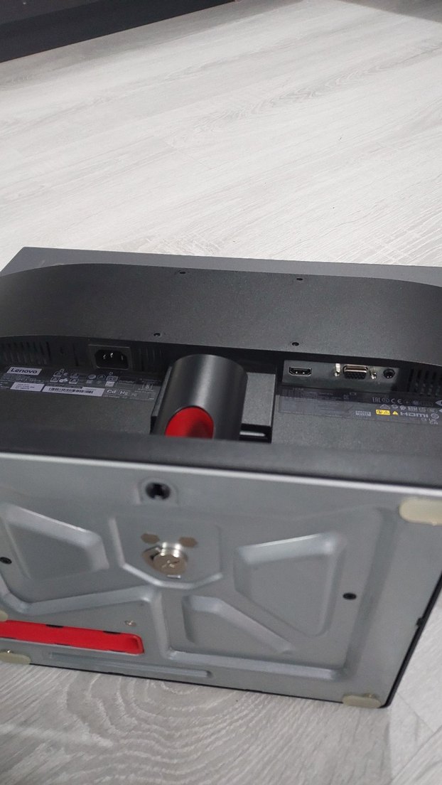 Lenovo ThinkVision 21.5" T22i-30 LCD Monitör - Görsel 3