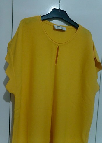 Sarı Kısa Kollu Salaş Kadın Bluz - Görsel 2