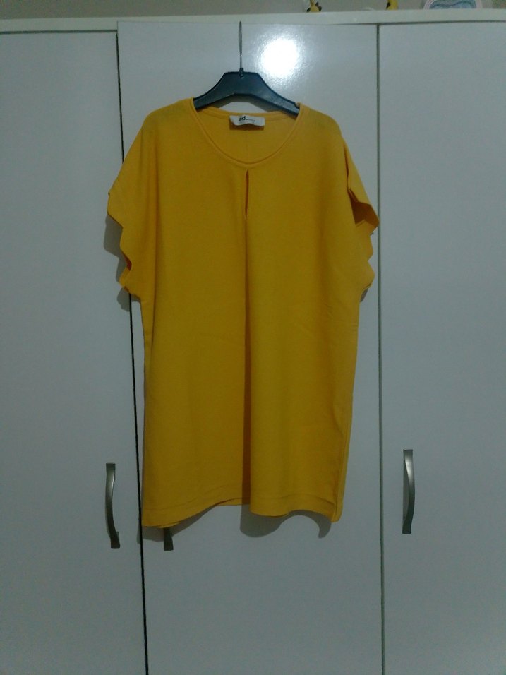 Sarı Kısa Kollu Salaş Kadın Bluz - Görsel 4