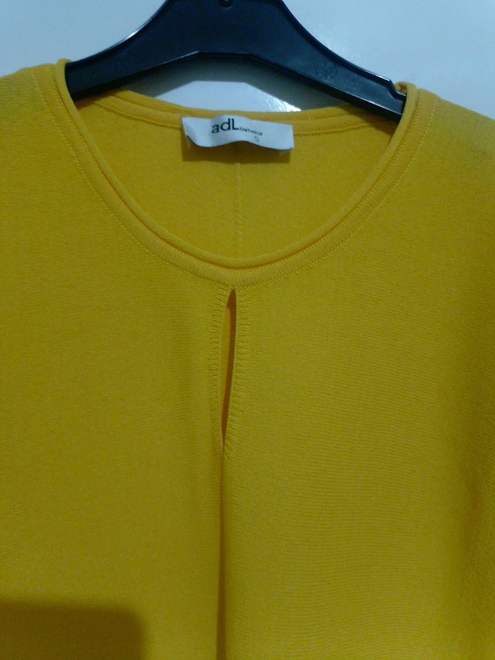 Sarı Kısa Kollu Salaş Kadın Bluz - Görsel 5