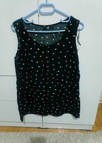 Siyah Mini V Yaka Düğmeli Kadın Bluz - Görsel 5