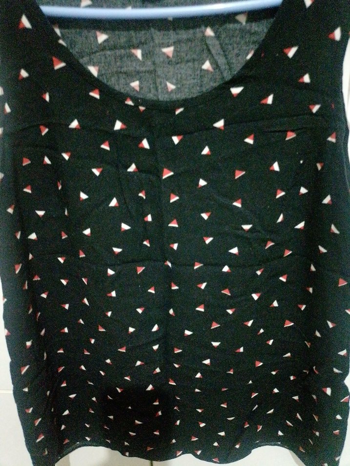 Siyah Mini V Yaka Düğmeli Kadın Bluz - Görsel 3